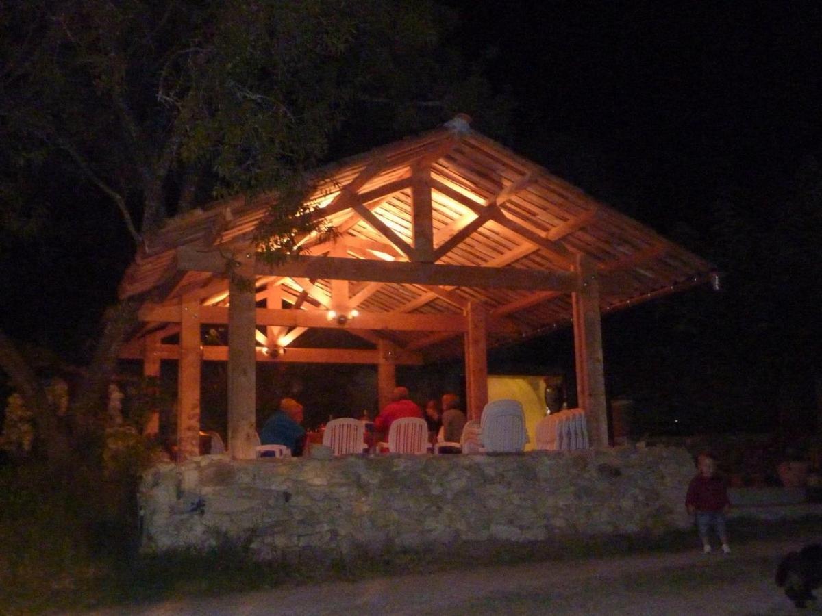 Apartamento La Petite Grande Lurs Exterior foto